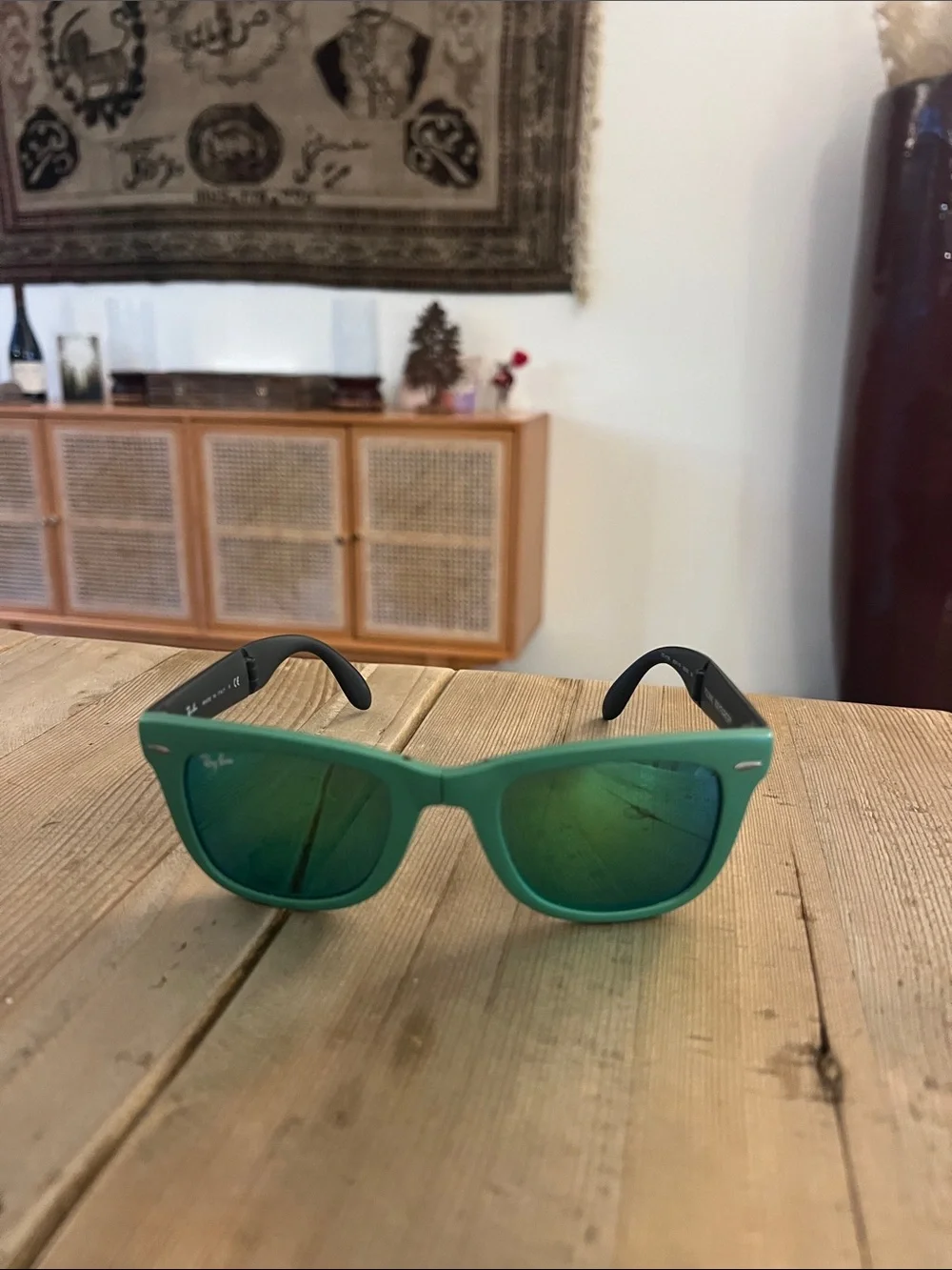 Ray-Ban Green FoldingFrame Sunglasses with Green Mirror Lenses and Black Temples